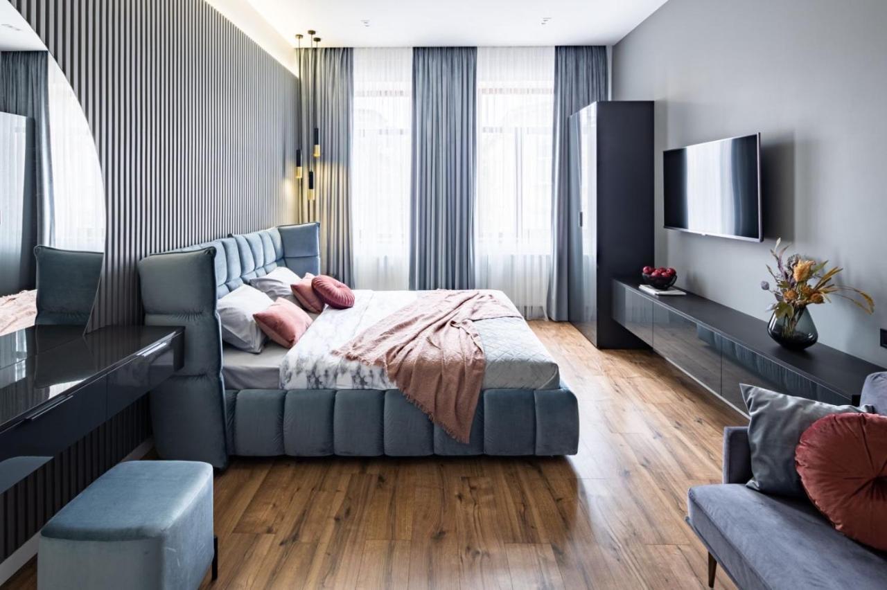 Apartment куліша 12